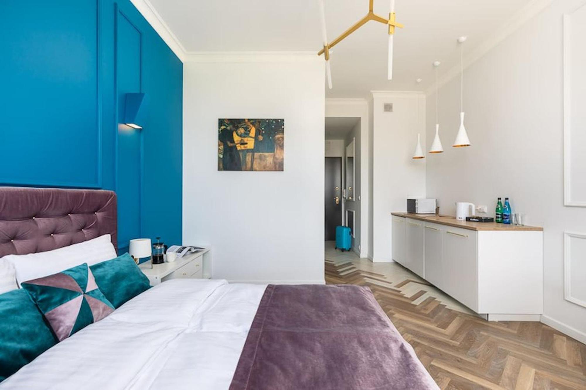 Gagarina 33 - Colorful By Renters * Warschau